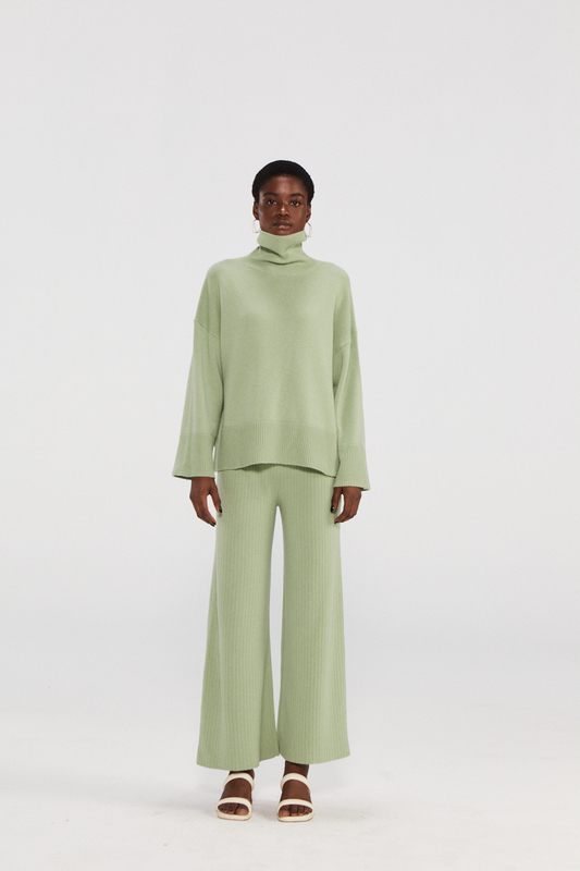 Pull en tricot à col roulé vert surdimensionné vert