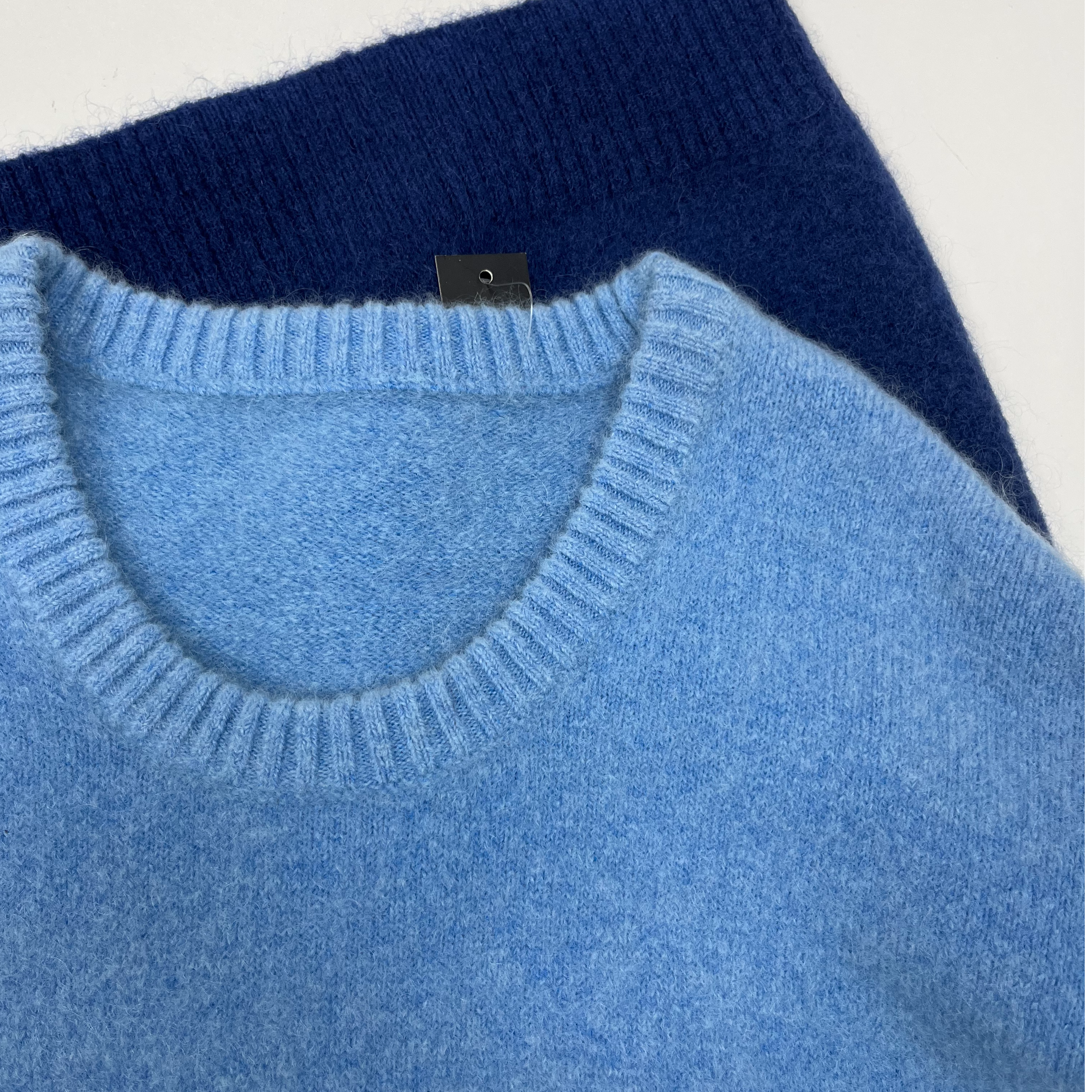 Pillumage de colorant à cou rond pour hommes