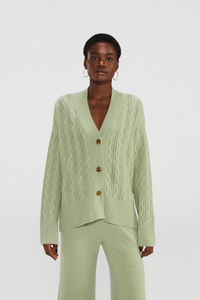 Cardigan en cachemire pur chic avec bouton