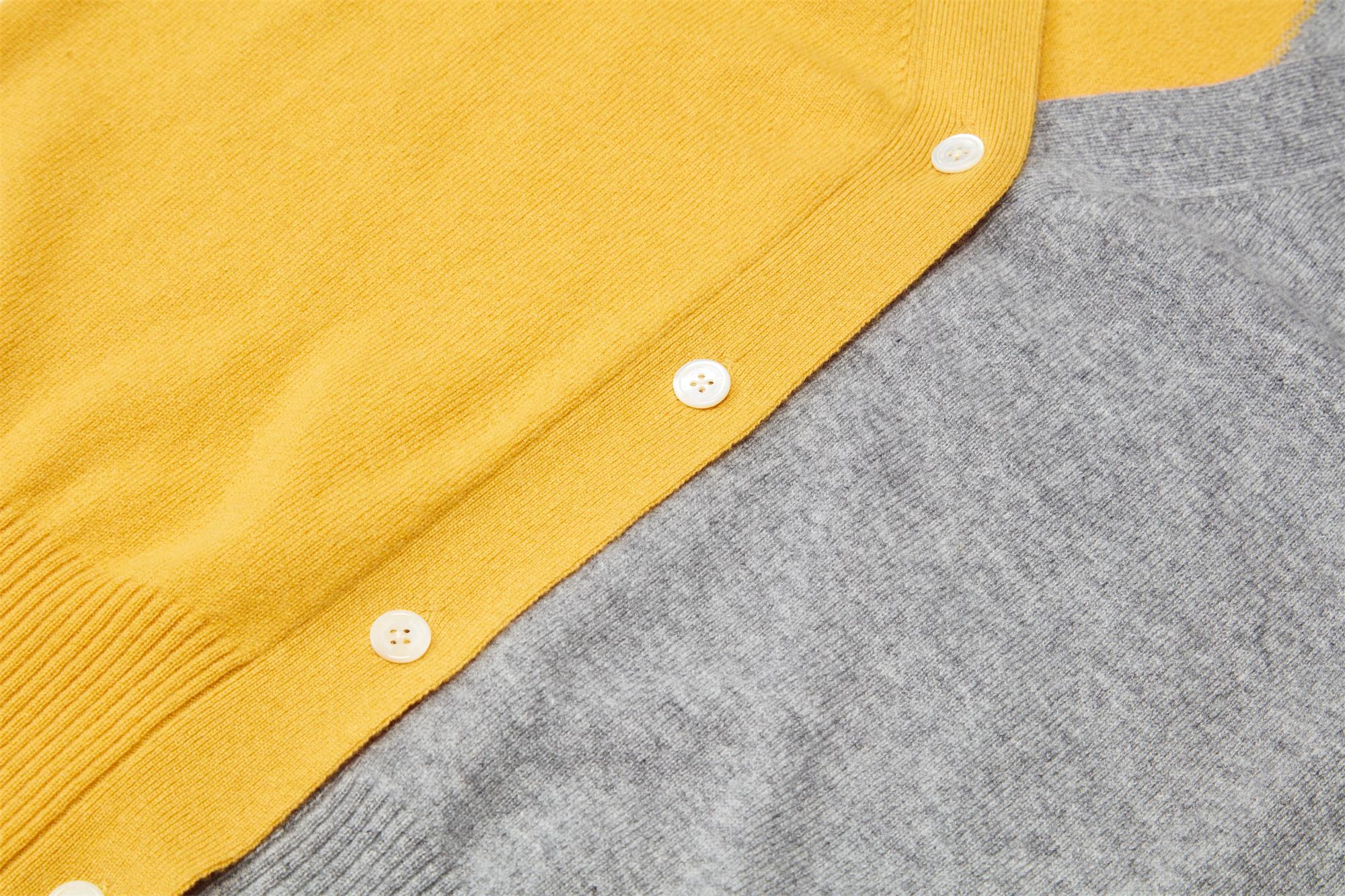 Cardigan en pur cachemire à col en V personnalisé | Fabricant de tricots OEM pour femmes