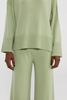 Pantalon à jambes larges en tricot vert clair