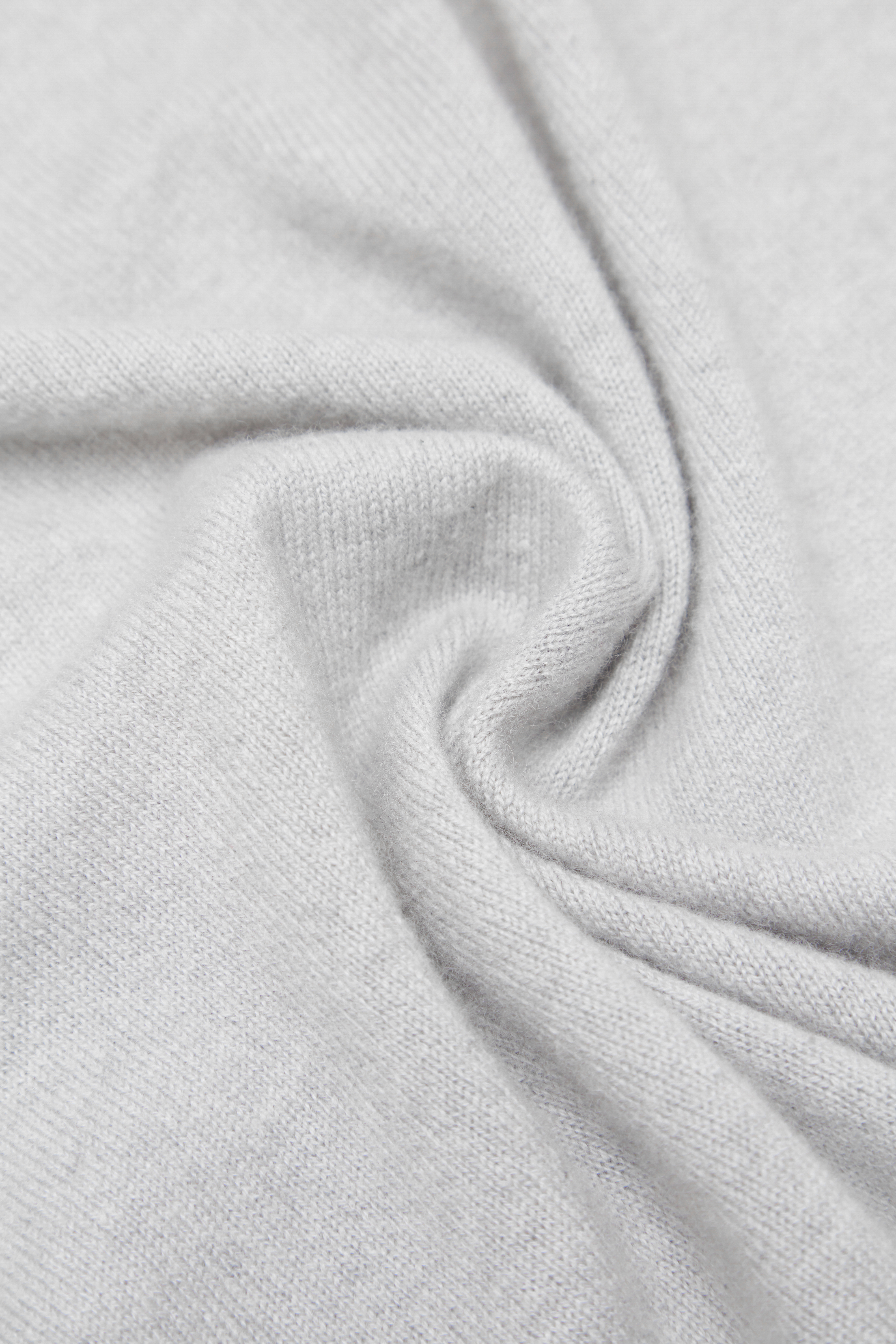 Robe grise du cou cachemire pur pour femmes