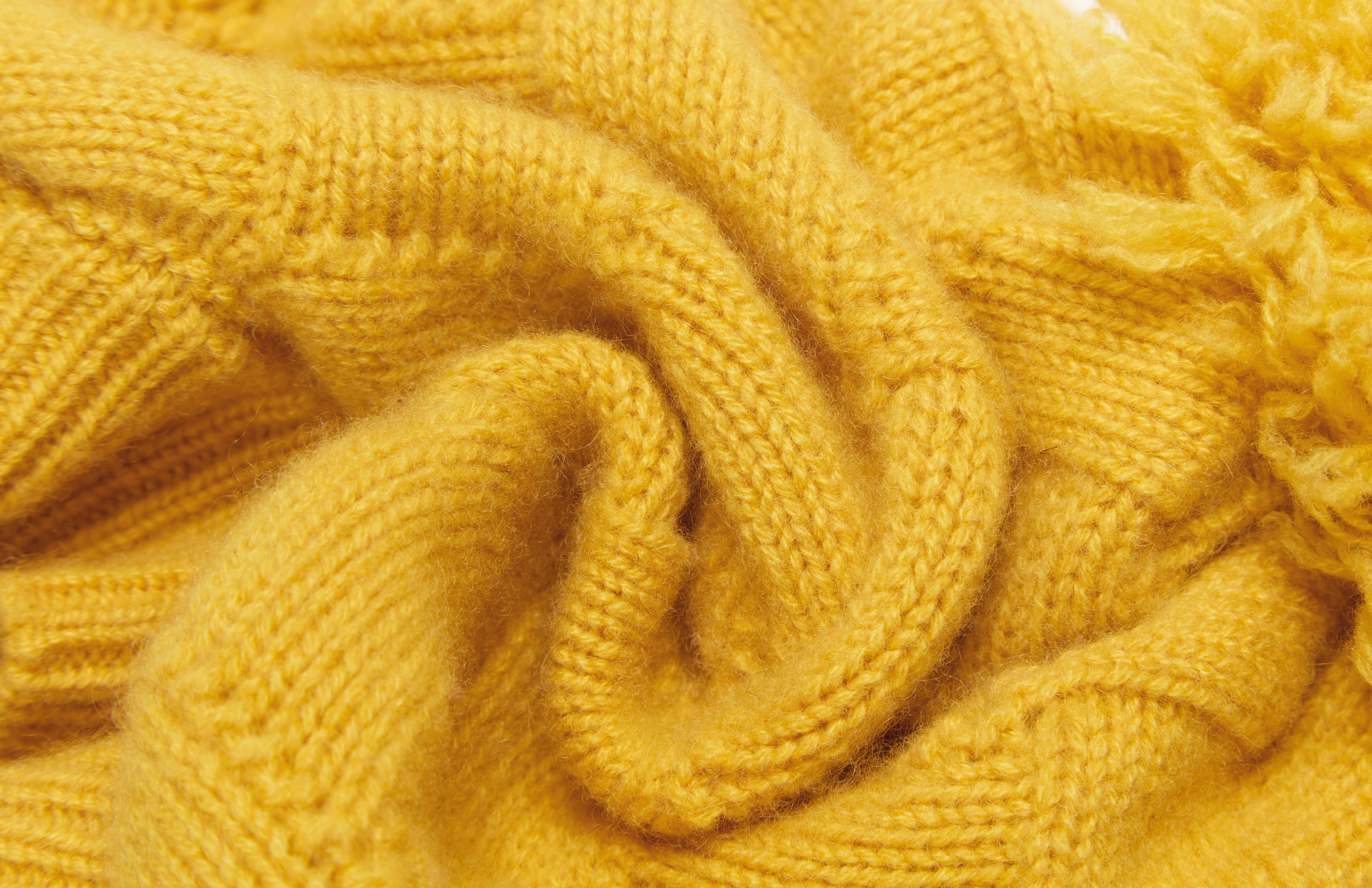 Chapeau de citrouille jaune hivernal 