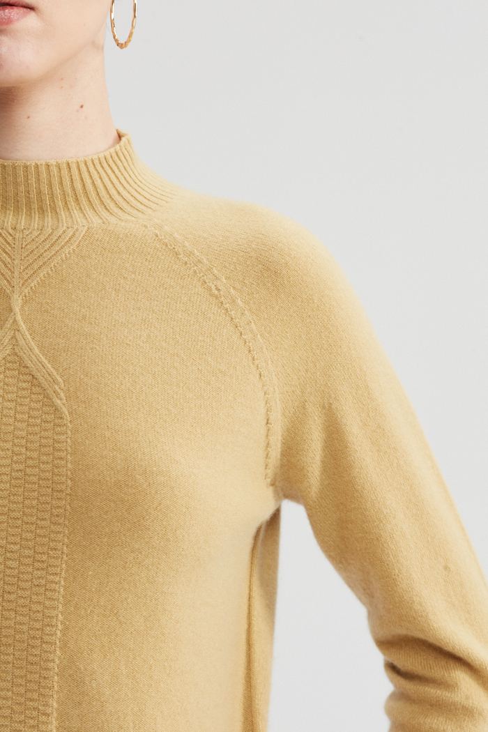 Pull à manches longues jaune clair 