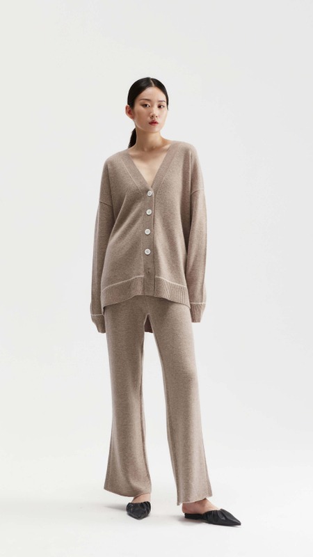 Guide ultime de style de cardigan&nbsp;: comment rester chic et chaud cet automne/hiver