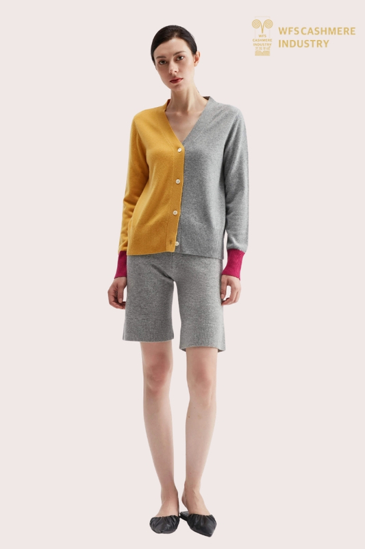Cardigan en pur cachemire à col en V personnalisé | Fabricant de tricots OEM pour femmes