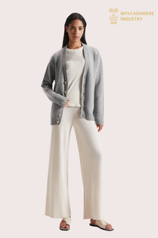Cardigan Col V Premium Pur Cachemire Femme | Fabricant OEM/ODM de tricots gris personnalisés